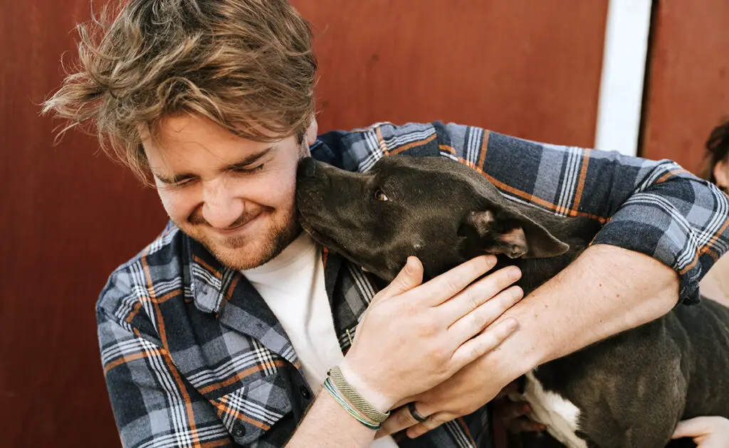 10 redenen waarom honden echt de beste vriend van de mens zijn! 2 chien meilleur ami homme 084205 1200 738